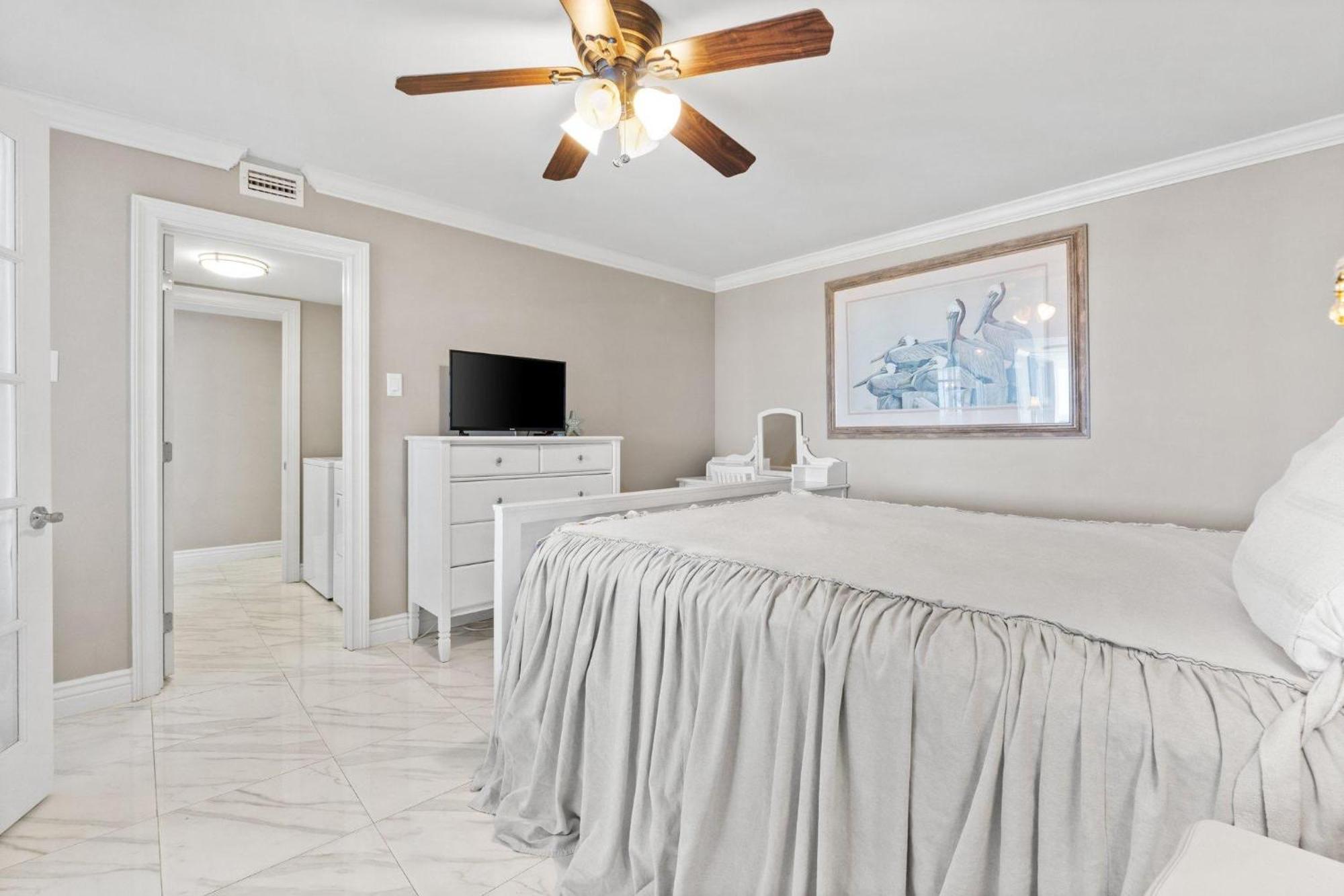 Holiday home Pelican Walk 605
