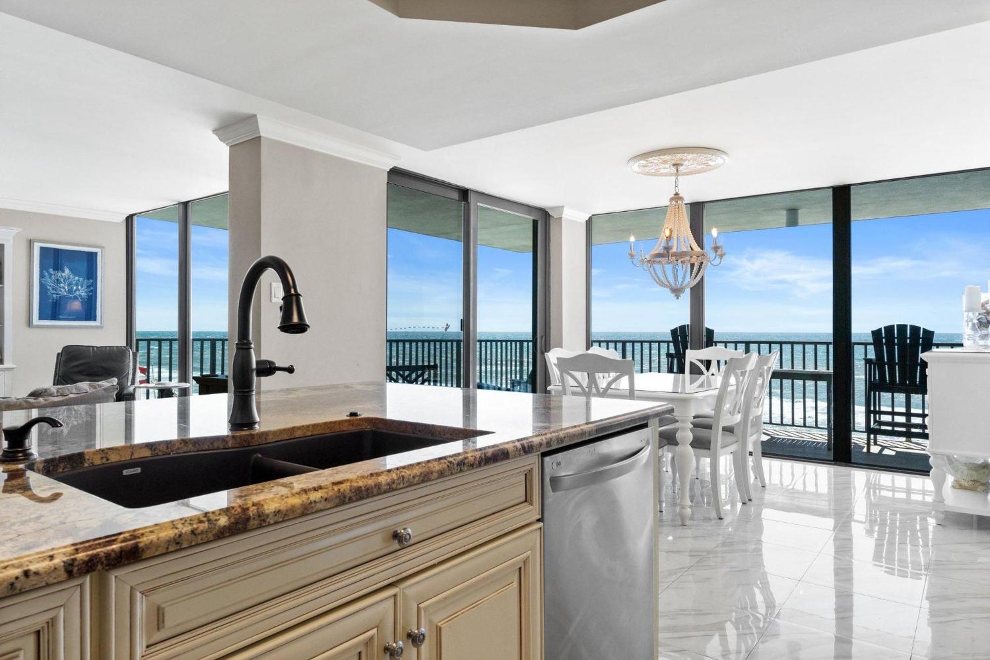 Pelican Walk 605 Holiday home *